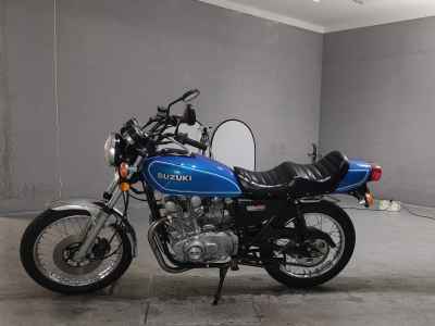 Suzuki GS400 2022