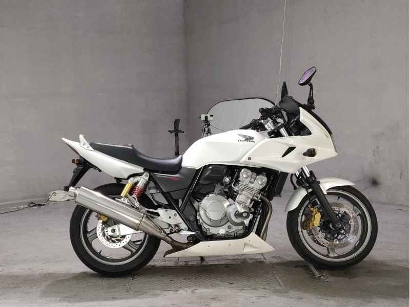 Honda CB400SFV 2010