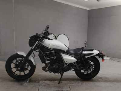 Kawasaki Eliminator 400 2023