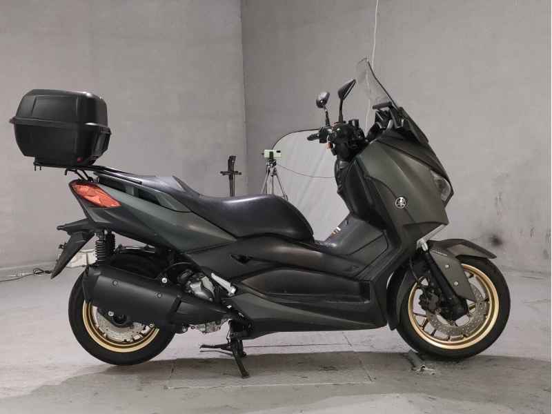 Yamaha XMAX 250