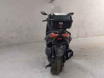 Yamaha XMAX 250