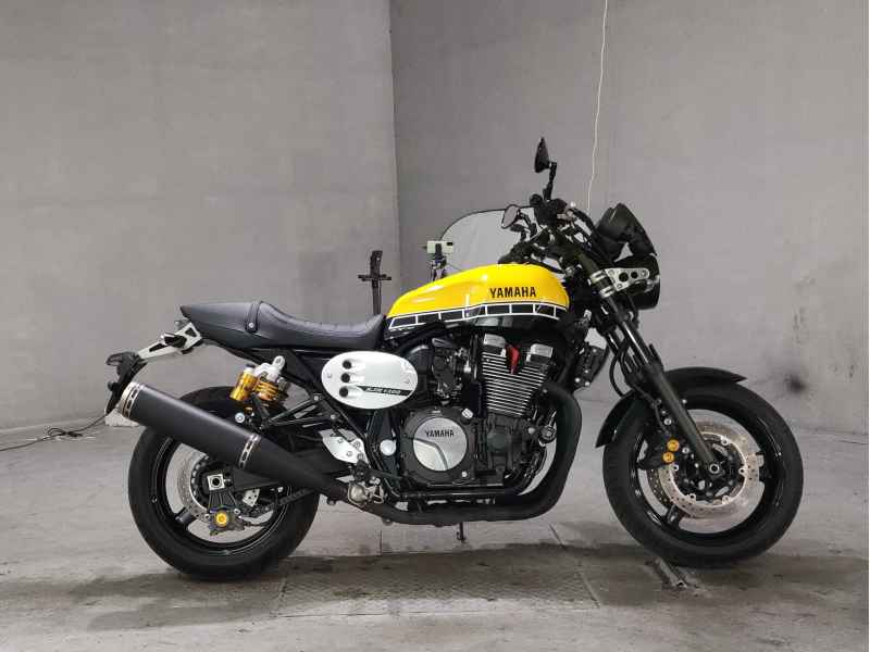 Yamaha XJR1300C 2017