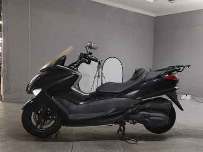 Yamaha Majesty 250