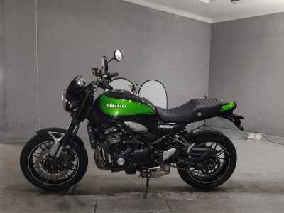 Kawasaki Z900RS 2025