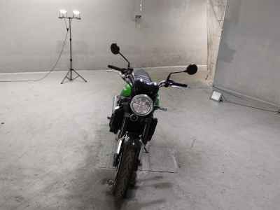 Kawasaki Z900RS 2025