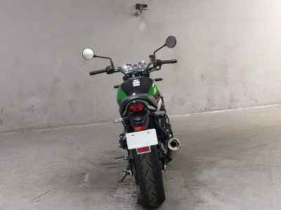 Kawasaki Z900RS 2025