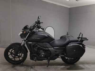 Honda CTX700N 2013