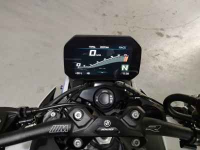 BMW M1000R 2023