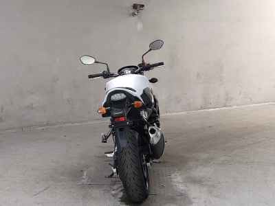 Suzuki GSR750 2020