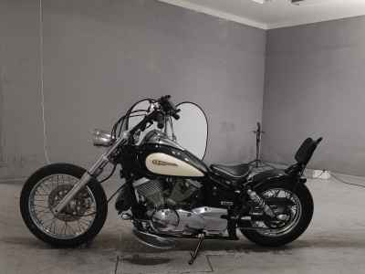 Yamaha XVS250 Drag Star