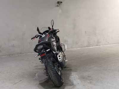 Honda CBR400R 2021