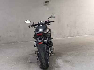 Honda CB650R 2023