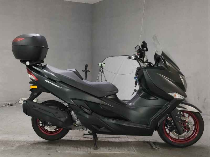 Suzuki Burgman 400 2017