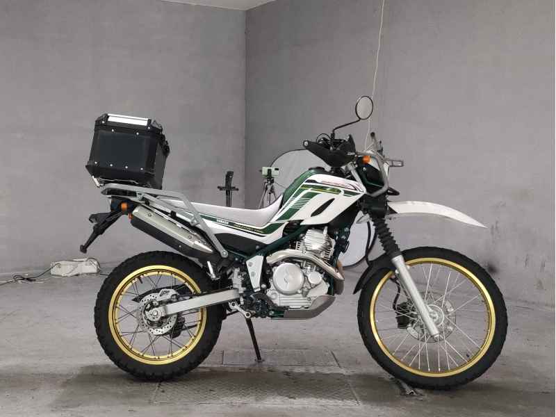 Yamaha XT250 Serow