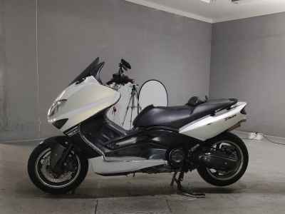 Yamaha TMAX 500