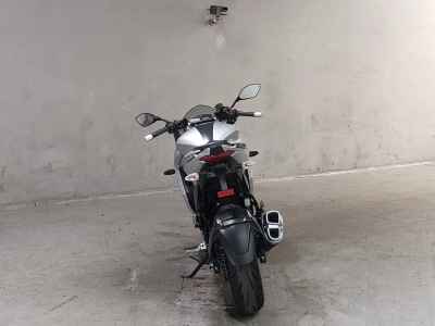 Suzuki Gixxer 250SF