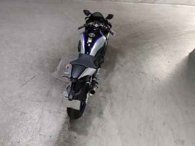 Yamaha YZF-R1M 2017