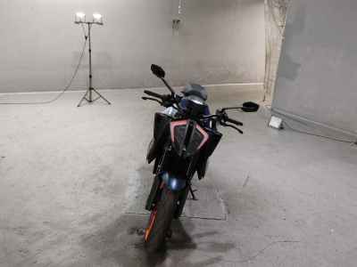 KTM 1290 Super Duke R 2021