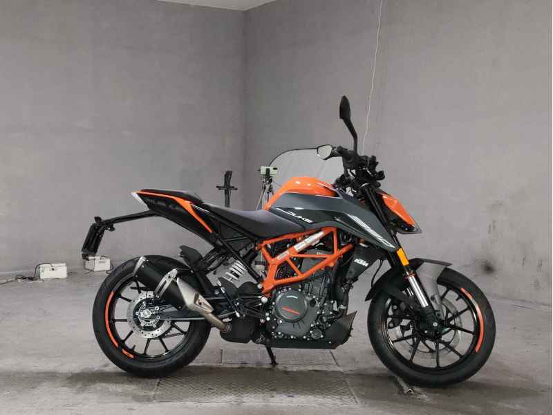 KTM 390 Duke 2023