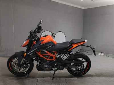 KTM 390 Duke 2023