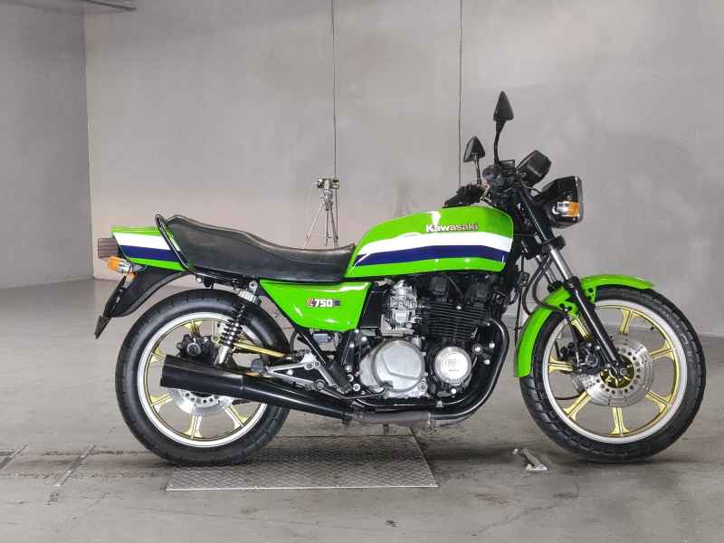 Kawasaki KZ750 2022