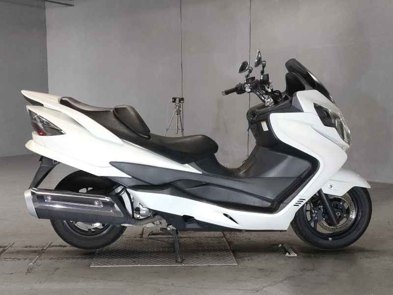 Suzuki Skywave 250S