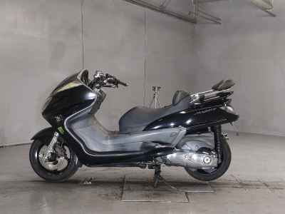 Yamaha Majesty 250