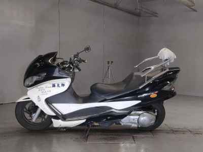 Suzuki Skywave 250M