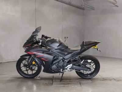 Yamaha YZF-R25