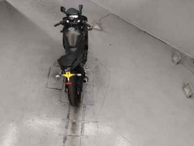 Yamaha YZF-R25