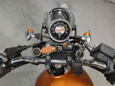 Suzuki ST250E