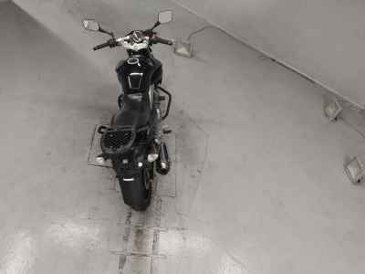 Suzuki GSR250