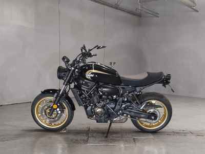 Yamaha XSR700 2022