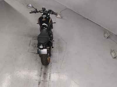 Yamaha XSR700 2022