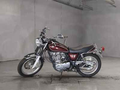 Yamaha SR400 2015