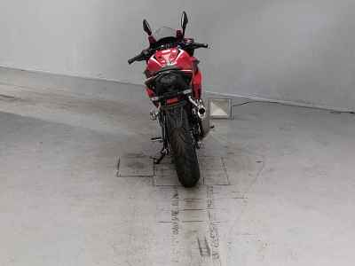 Honda CBR400R 2021