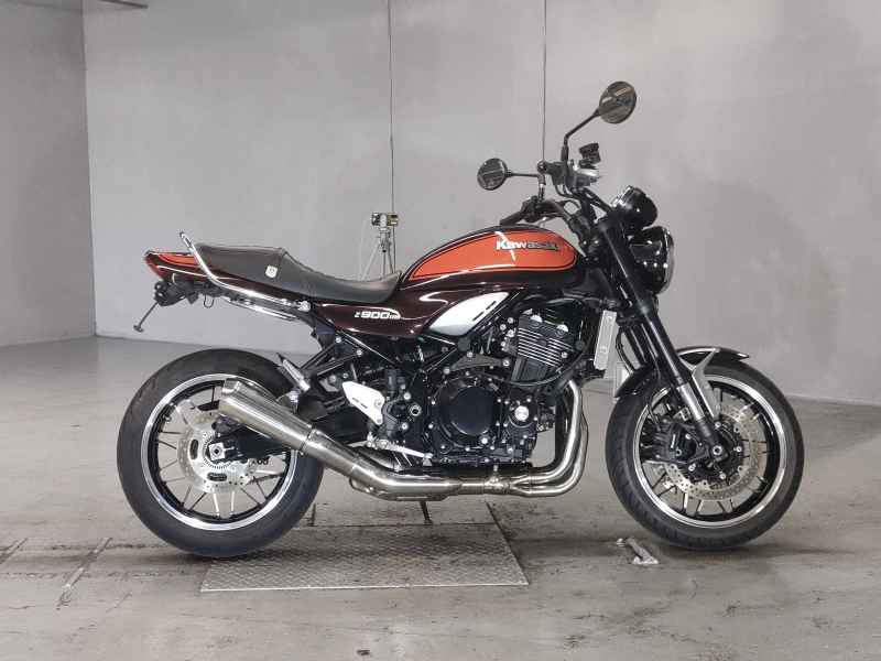 Kawasaki Z900RS 2018