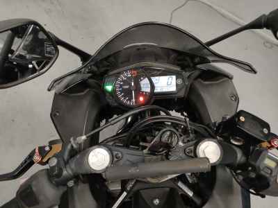 Yamaha YZF-R25