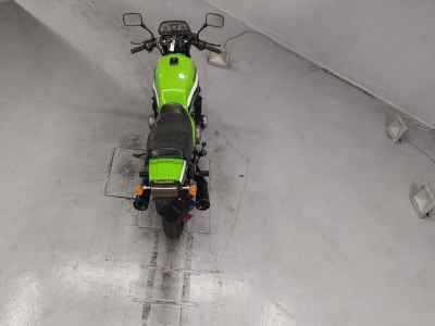 Kawasaki KZ750 2022