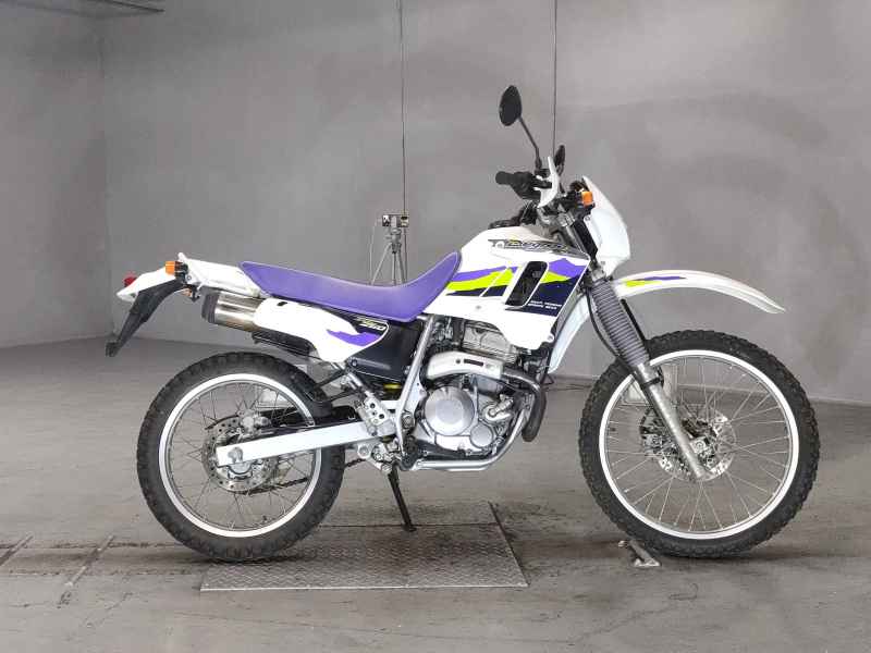 Honda XL250 Degree
