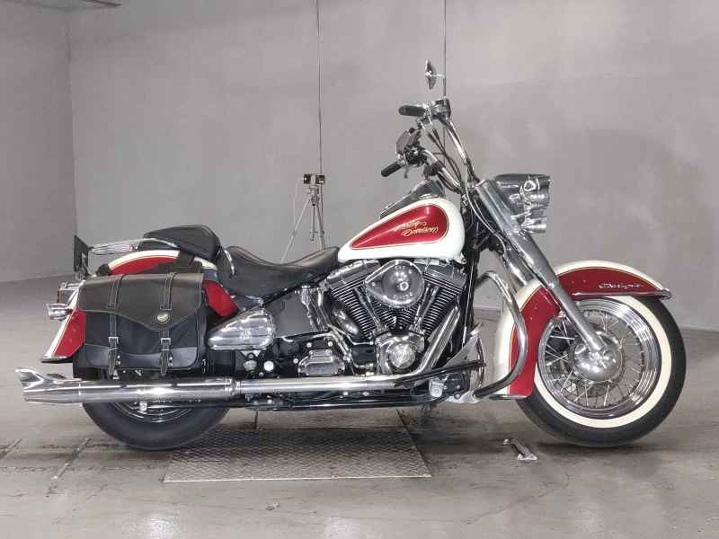 Harley-Davidson FLSTN1580 2007