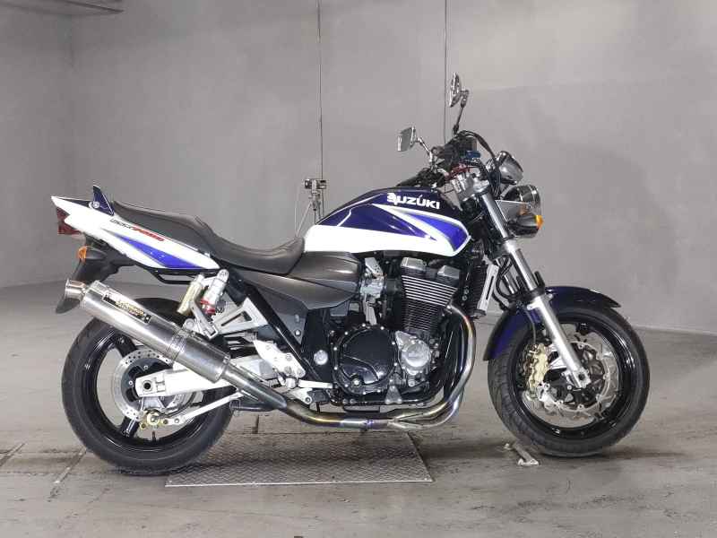 Suzuki GSX1400 2005