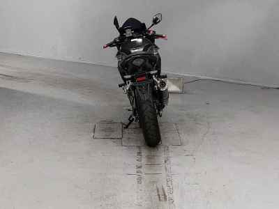 Honda CBR400R 2022