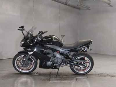 Kawasaki Ninja 400R 2010