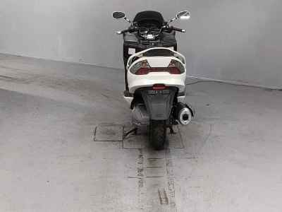 Suzuki Skywave 250S