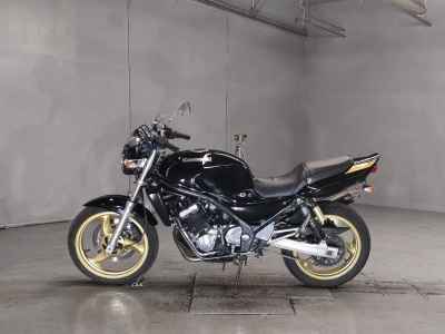 Kawasaki Balius ZR250
