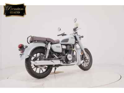 Honda GB350C 2024