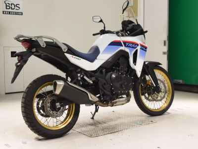 Honda Transalp 750 2023