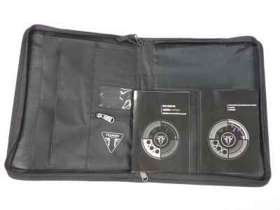 Triumph Bonneville T100 2023