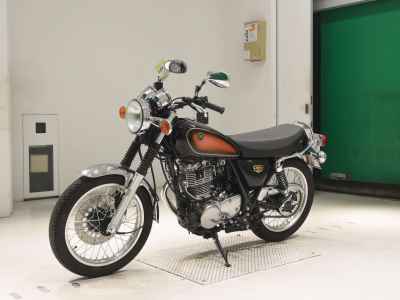 Yamaha SR400 2021